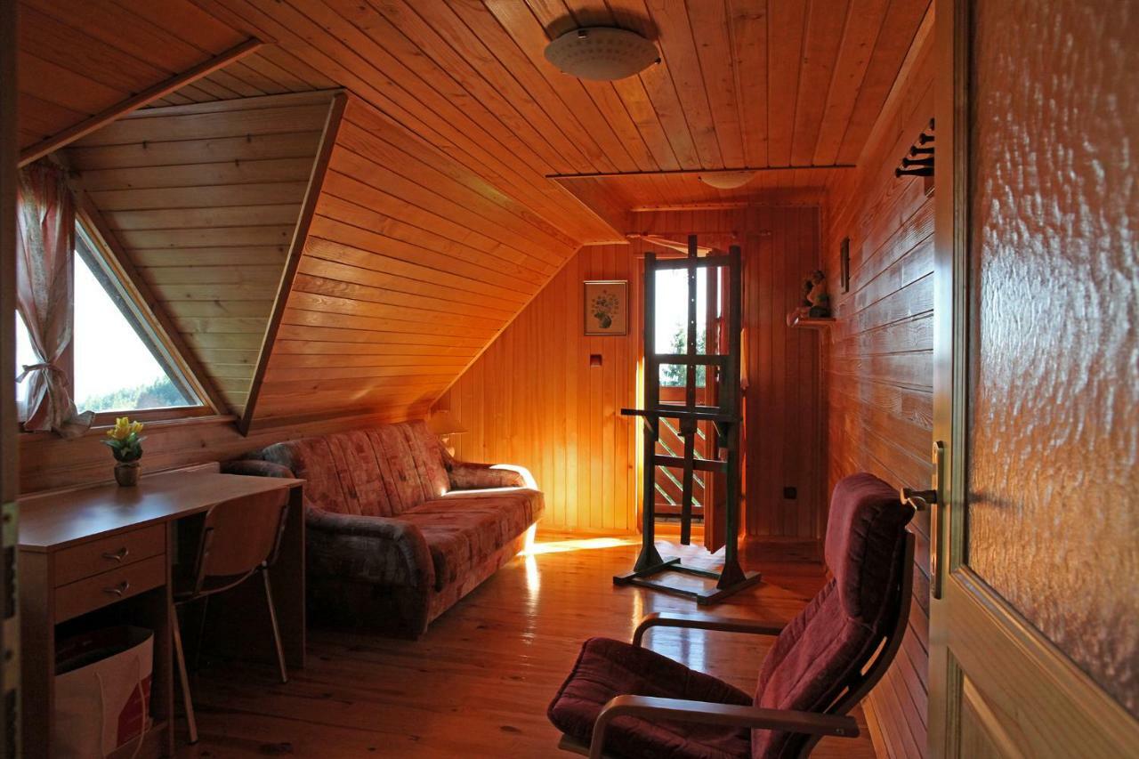 Natural Wooden Sweetheart Padeski Vrh Extérieur photo